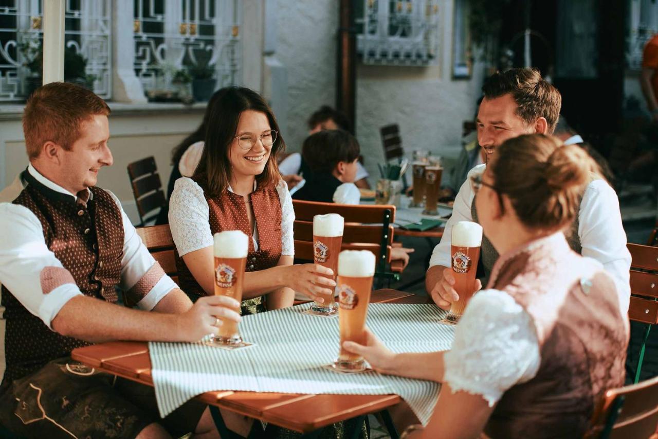 Hotel Brauereigasthof Zum Kuchlbauer Abensberg Esterno foto